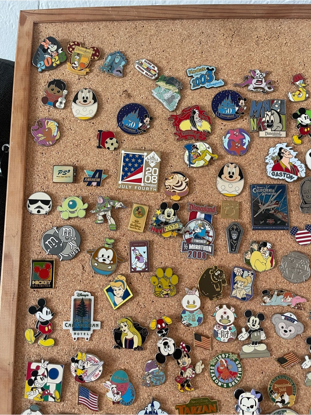 Disney pins - Picture 5 of 5